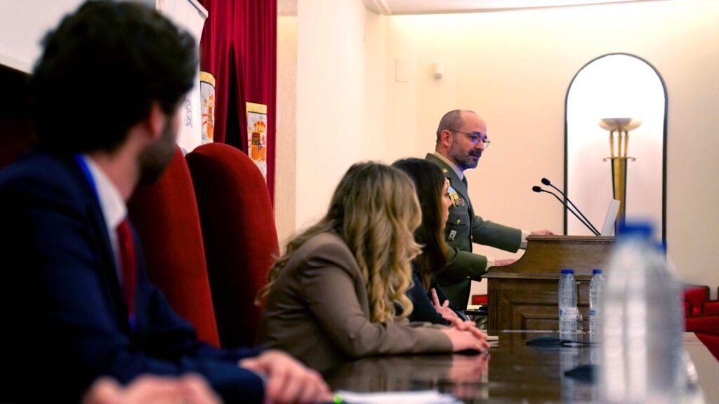 Final de Clue it en el CESEDEN